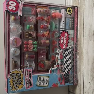 Mini Verse Make It Mini Birthday Set NWT